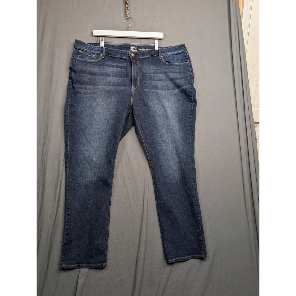 Levi Strauss Signature Women's Mid Rise Straight Jeans Size 26 M 38 X‎ 32